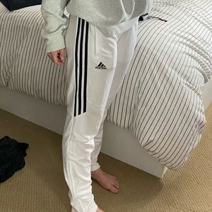 white adidas side stripe pants